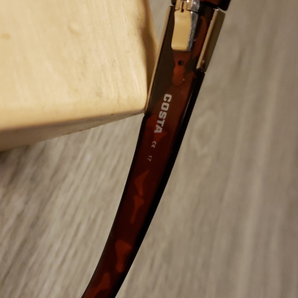 Costa sunglasses - Picture 2 of 7
